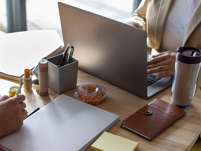 初創階段（2019–2020）